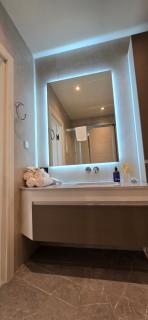 Sea Breeze Resort - 9