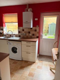 Comfortable 2Bed Home outside Bristol ULEZ, with Parking - 3