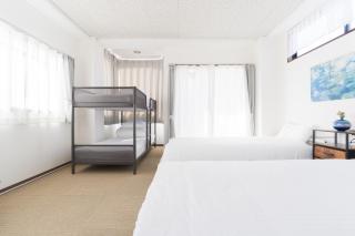 Perfect Location for Exploring Osaka! Near Station - 2