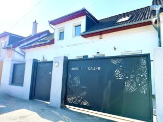 Aurora Premium Home - 0