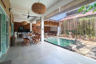 Jellyfish R 2BR for Groups, 5 Min to Thomas Beach - 9