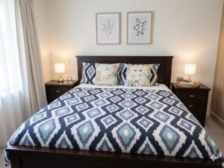 Mountain View Exchange - 5