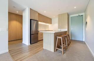 Mountain View Exchange - 3