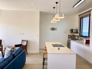 Dolphinbeach Escape - 9