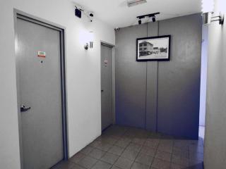 Place2Stay @ RH Plaza Hotel - 3