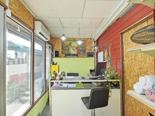 OYO 90535 Wakaf Bharu Inn - 9