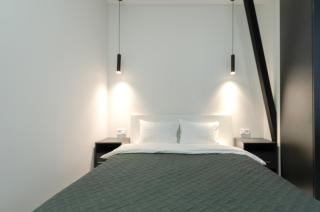 14-2 Diplomat Hall, Zhylianska 59, Kyiv centre, panoramic city view, 15 kW backup power, Petrovdom Apartment - 9