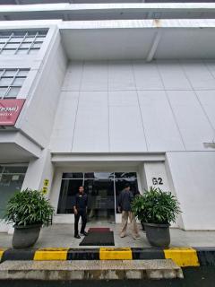 Collection O near Stadion Utama Gelora Bung Karno formerly The Archies - 4