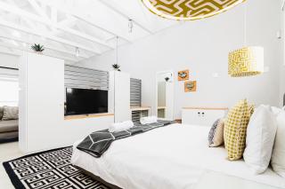 9A The Cube Executive Self-Catering Apartments - 9