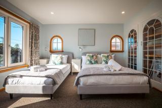 4 BRD family house in Shirley - 10 mins drive to CBD, walk to the Palms Mall - 6