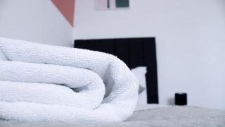 Spacious 3BR Home Perfect for 6 Guests - 2