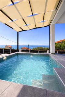 Mirage Luxury Living - 3