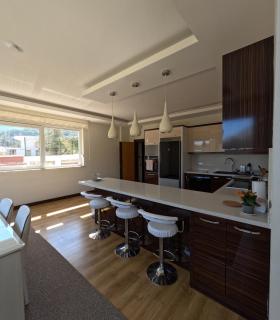 Hisarçandır'da Geniş Dağ Evi - 8