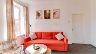 Spacious 3BR Home Perfect for Families & Groups - 3