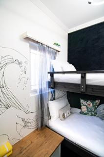 Seaview Family cottage - 1