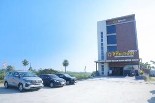 Hotel Amirtham - 0