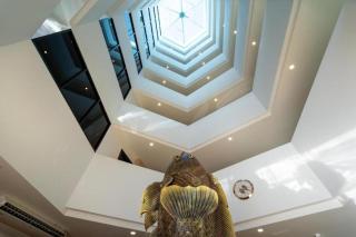 1 BR Apt with Balcony near Airport - MBC 2514 - 2