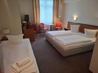 Andersen Hotel Birkenwerder - 3