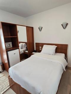 نادي البحارة الدولي - 5