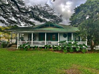 Hale Naalehu LLC Bed and Breakfast - 5