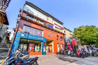 FabHotel Silver Inn - 5