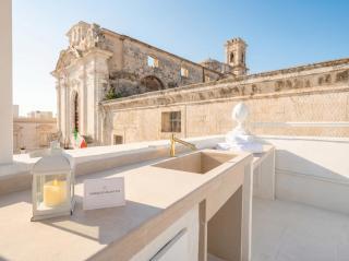 Marchesa - 2 Bedrooms, Terrace & Bath Tub in Center - 4