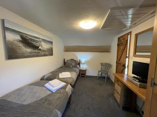 Treneved Lodge Porthgain - 4