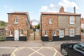 Stearmans Cottage - 0