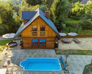 Polana Słowikowa 5 star- domek w górach z jacuzzi, sauna,basen,ogród z lasem, kominek i narty - 0