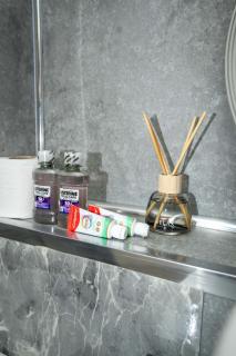 3-Bedroom Contractor House near i54 Business Park & M54 - 5