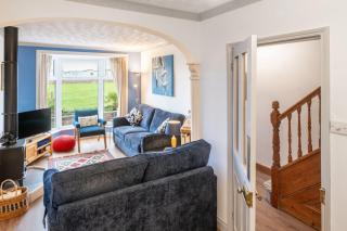 Clifftop Cottage - 3