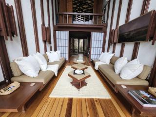 Stoneflower Cottage - 9