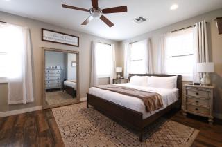 Central Luxury Mountain Oasis with TWO Pools and Jacuzzis - 1