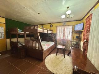 JMJ Rooms and House Rental - 2