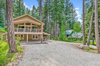 Lake Cabins Lodge - 9