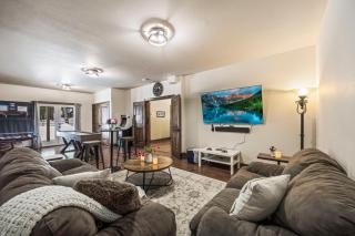 Lake Cabins Lodge - 8