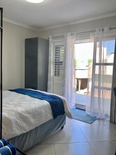 Penguins Cove Coastal Sanctuary Studio Apartment-Bloubergstrand - 6