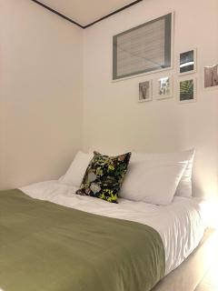 Hongdae Arex Dmc역도보5분 - 1