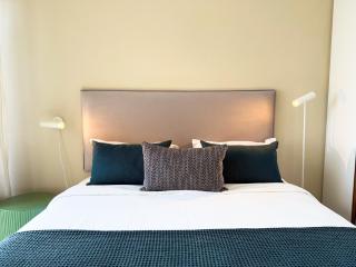 Le Savoy Three Bedroom Penthouse Rooftop Pool by LOV Mauritius - 1