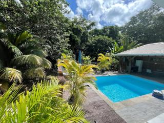 Villa les 3s piscine privée et grands espaces - 0