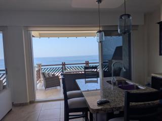 1452 Ocean Front 2 bedroom - 3