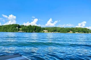 Lakefront Moneta Home with Kayaks and Dock - 6