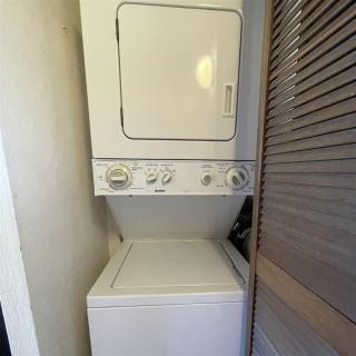 Unit 68 1 bedroom 1 bath Ocean View from Lanai - 2