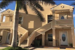 1st floor 2 2 Condo Pool Pet Lovers 126 E Cora Lee #1 - 8