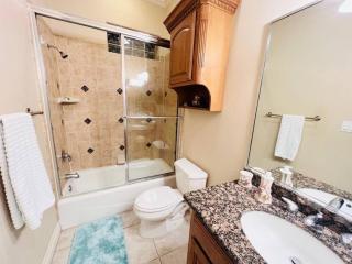 1st floor 2 2 Condo Pool Pet Lovers 126 E Cora Lee #1 - 5