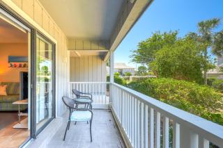 Coastal condo with patio & shared pool tennis courts - 9