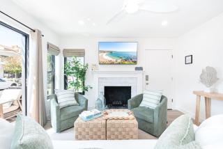 2Br Renovated Coastal Home W Central Ac Steps From Beach By Beachview Rentals - 1