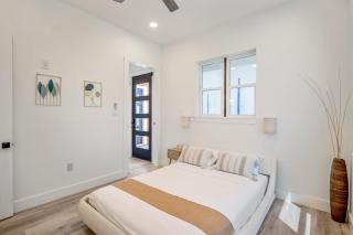 Surfside Beachfront Home with Ocean Views & Game Room - 4BR - 5