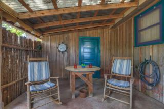 Nandina Cottage Hot-Tub Four Minutes to Marktplatz! - 7
