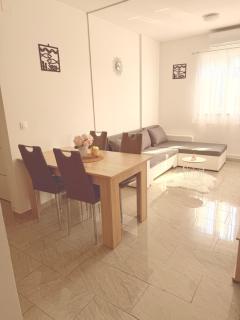 Apartments Niko Novalja - 0